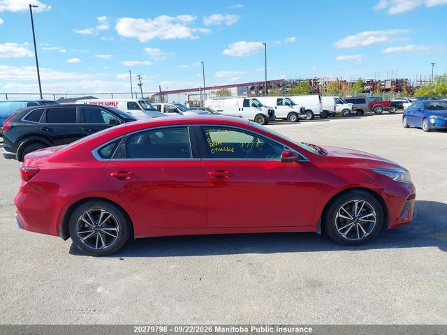 20279798 :رقم المزاد ، 3KPF34AD9NE426682 vin ، 2022 Kia Forte Ex مزاد بيع
