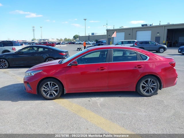 20279798 :رقم المزاد ، 3KPF34AD9NE426682 vin ، 2022 Kia Forte Ex مزاد بيع