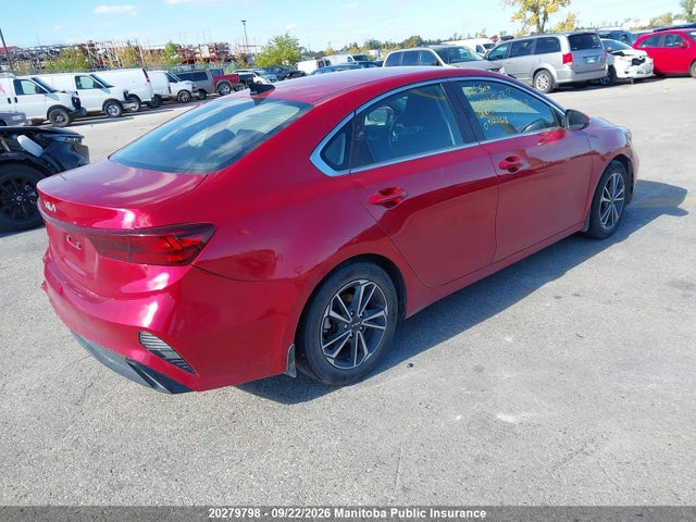 20279798 :رقم المزاد ، 3KPF34AD9NE426682 vin ، 2022 Kia Forte Ex مزاد بيع
