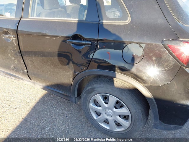 2021 Mitsubishi Rvr Es მანქანა იყიდება აუქციონზე, vin: JA4AJUAU7MU604244, აუქციონის ნომერი: 20279801
