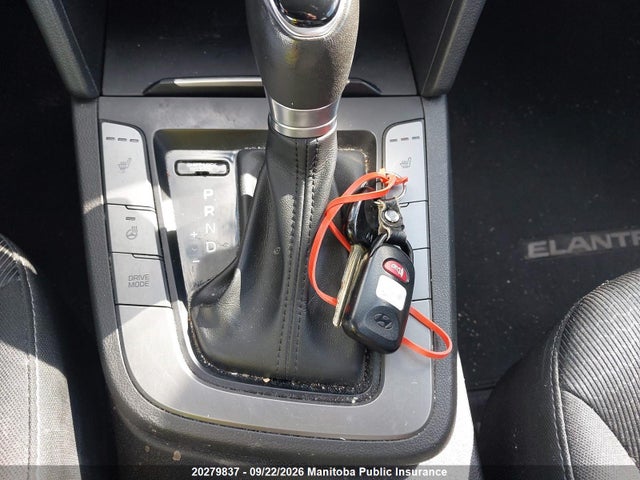 2018 Hyundai Elantra Gl მანქანა იყიდება აუქციონზე, vin: KMHD84LFXJU597892, აუქციონის ნომერი: 20279837