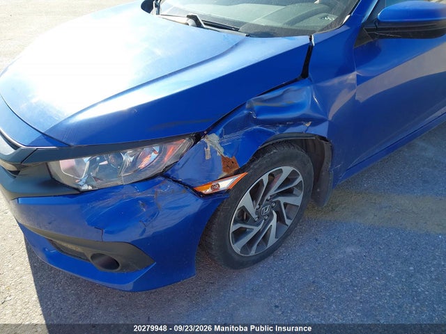 20279948 :رقم المزاد ، 2HGFC2F69JH023283 vin ، 2018 Honda Civic Se مزاد بيع