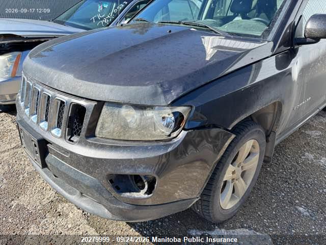 20279999 :رقم المزاد ، 1C4NJDABXFD130993 vin ، 2015 Jeep Compass North مزاد بيع
