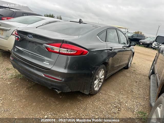Ford FUSION SE 2020 3FA6P0HD0LR224781 Image 4