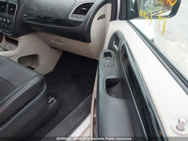 2C4RDGBG1KR759490 Dodge Grand Caravan Sxt
