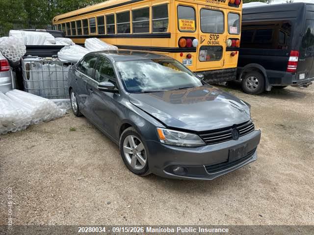 20280034 :رقم المزاد ، 3VWD07AJ4EM394153 vin ، 2014 Volkswagen Jetta 1.8 Tsi مزاد بيع