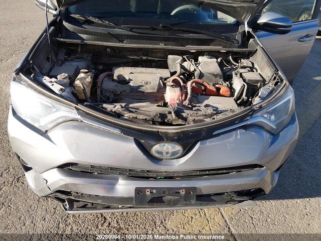 2018 Toyota Rav4 Le Hybrid მანქანა იყიდება აუქციონზე, vin: JTMRJREV5JD243388, აუქციონის ნომერი: 20280064
