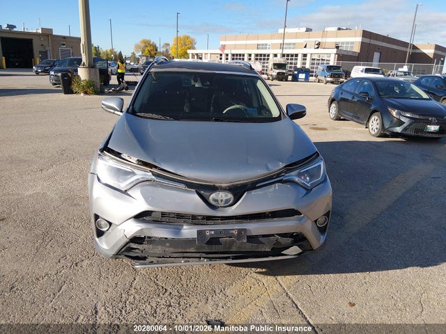 2018 Toyota Rav4 Le Hybrid მანქანა იყიდება აუქციონზე, vin: JTMRJREV5JD243388, აუქციონის ნომერი: 20280064