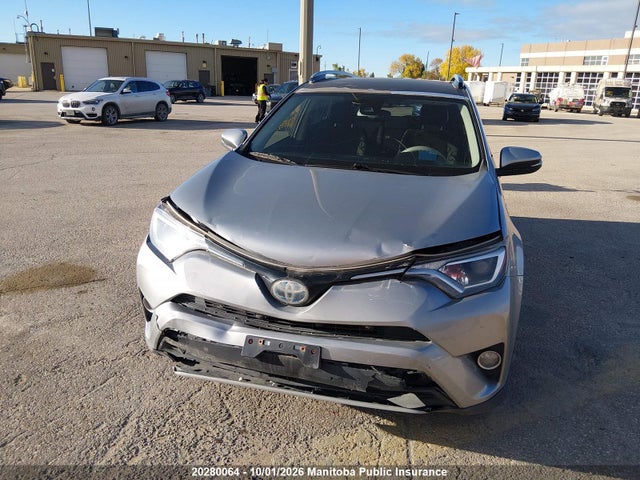 2018 Toyota Rav4 Le Hybrid მანქანა იყიდება აუქციონზე, vin: JTMRJREV5JD243388, აუქციონის ნომერი: 20280064