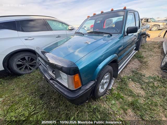 1993 Mazda B2200 Cab Plus მანქანა იყიდება აუქციონზე, vin: JM2UF323XP0388532, აუქციონის ნომერი: 20280075