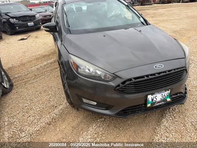 Ford FOCUS SE 2015 1FADP3F20FL331908 Image 2