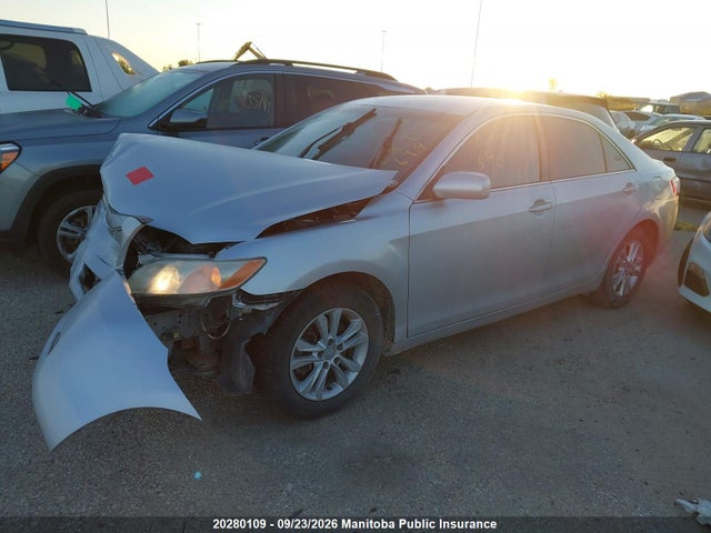 2008 Toyota Camry Le მანქანა იყიდება აუქციონზე, vin: 4T1BE46K28U737341, აუქციონის ნომერი: 20280109