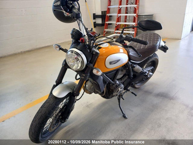 Ducati Scrambler Classic 2015 ML015ANM3FT003120 Image 2