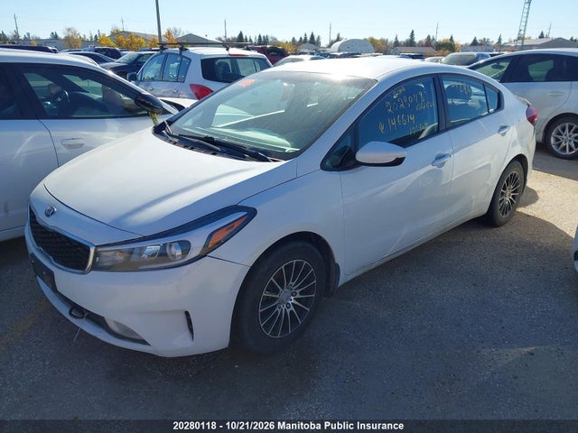 KIA FORTE LX 2017 3KPFL4A77HE146614 Image 2