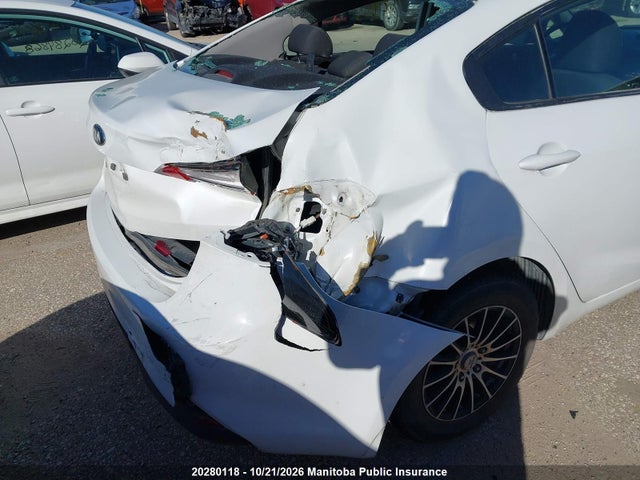 KIA FORTE LX 2017 3KPFL4A77HE146614 Image 6