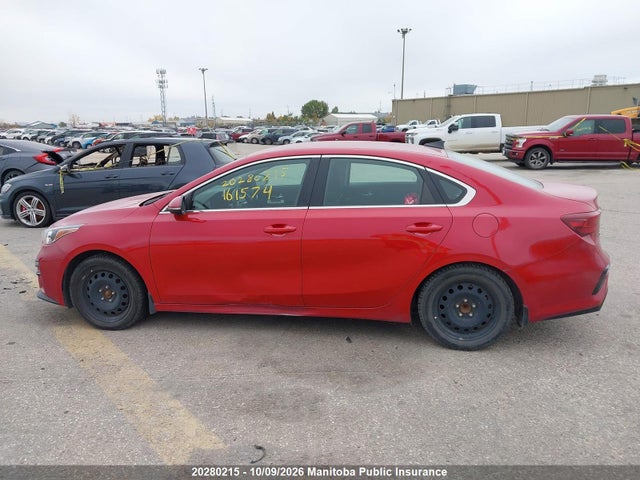 2020 Kia Forte Ex მანქანა იყიდება აუქციონზე, vin: 3KPF54AD7LE161574, აუქციონის ნომერი: 20280215