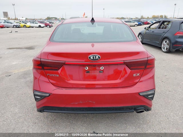 2020 Kia Forte Ex მანქანა იყიდება აუქციონზე, vin: 3KPF54AD7LE161574, აუქციონის ნომერი: 20280215