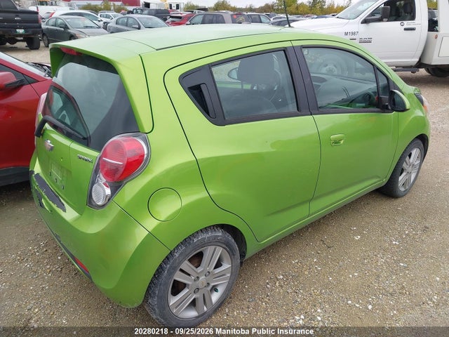 Chevrolet Spark Lt 2015 KL8CD6S93FC756003 Image 4