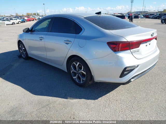 2019 Kia Forte Ex მანქანა იყიდება აუქციონზე, vin: 3KPF54AD8KE101348, აუქციონის ნომერი: 20280282