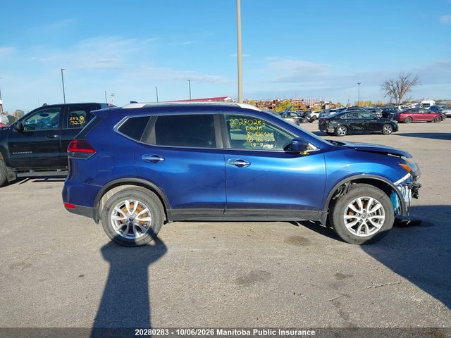 20280283 :رقم المزاد ، 5N1AT2MV2JC766322 vin ، 2018 Nissan Rogue Sv مزاد بيع