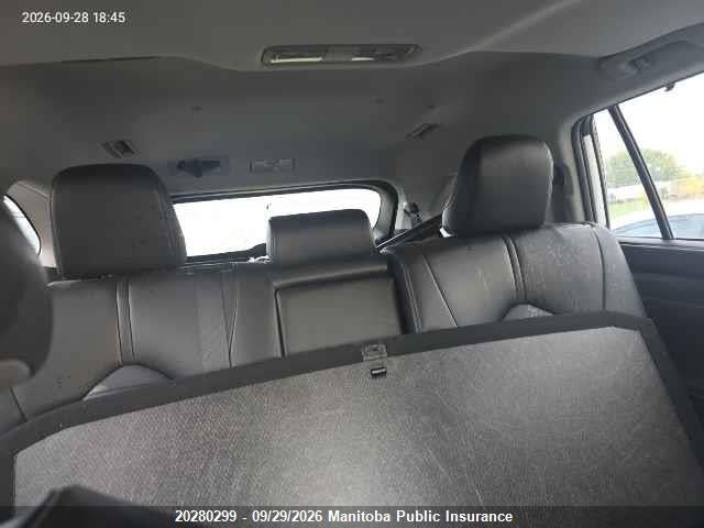 Toyota Highlander Xle 2024 5TDKDRBH9RS543460 Image 8