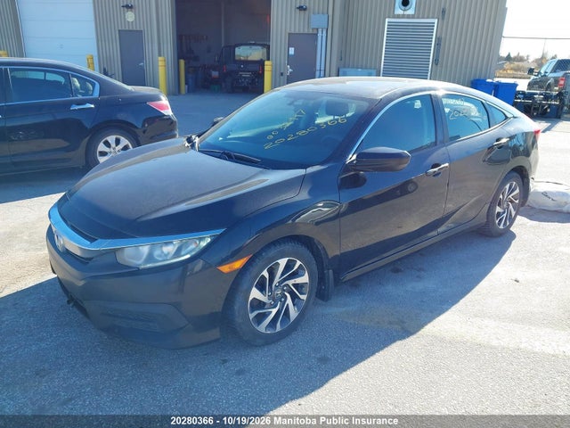 Honda Civic 2016 2HGFC2F73GH032997 Image 2