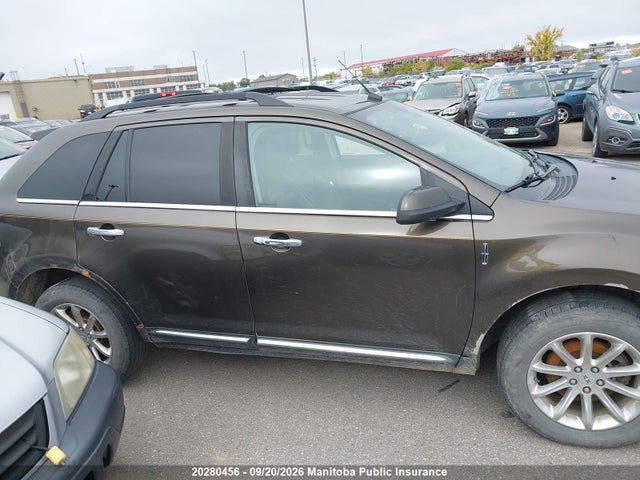 20280456 :رقم المزاد ، 2LMDJ8JK4BBJ23749 vin ، 2011 Lincoln Mkx مزاد بيع