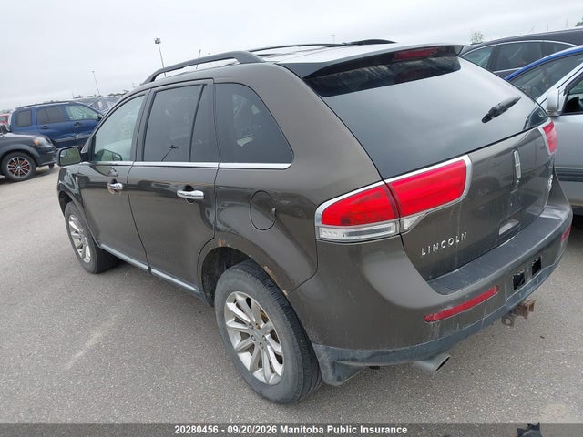 20280456 :رقم المزاد ، 2LMDJ8JK4BBJ23749 vin ، 2011 Lincoln Mkx مزاد بيع