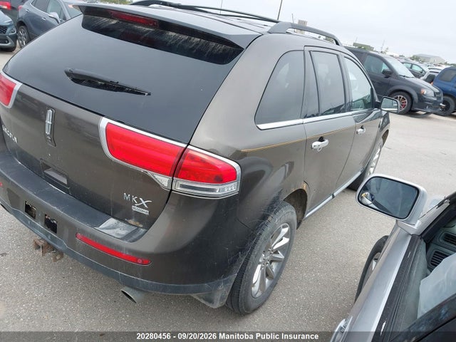 20280456 :رقم المزاد ، 2LMDJ8JK4BBJ23749 vin ، 2011 Lincoln Mkx مزاد بيع