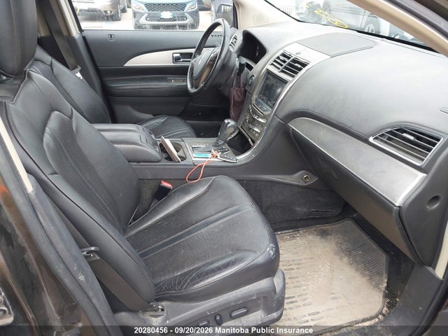 20280456 :رقم المزاد ، 2LMDJ8JK4BBJ23749 vin ، 2011 Lincoln Mkx مزاد بيع