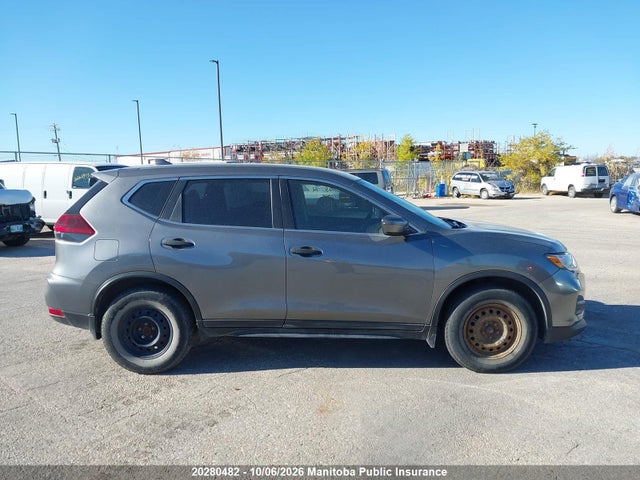 Продажа на аукционе авто 2018 Nissan Rogue S, vin: 5N1AT2MT7JC825766, номер лота: 20280482