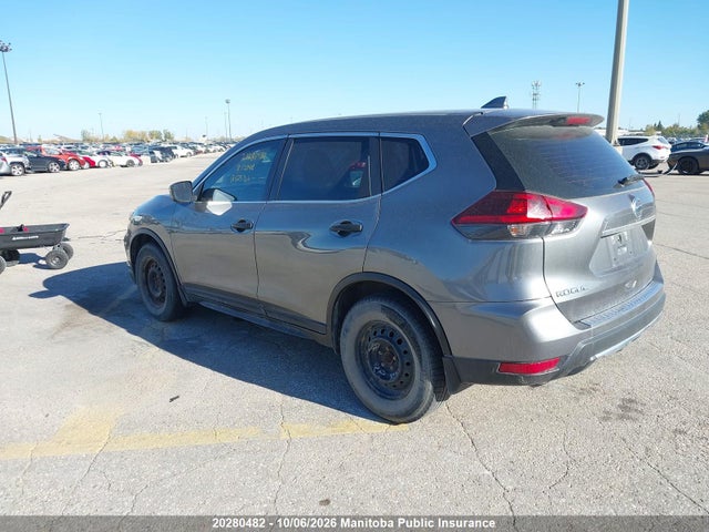 Продажа на аукционе авто 2018 Nissan Rogue S, vin: 5N1AT2MT7JC825766, номер лота: 20280482