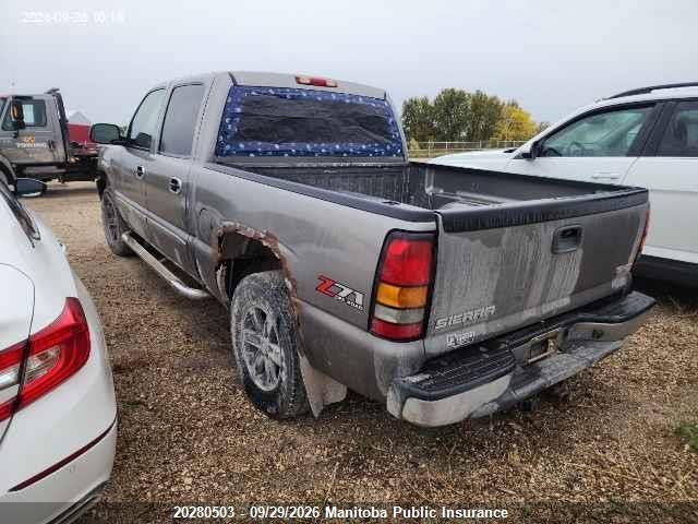 20280503 :رقم المزاد ، 2GTEK13T861346175 vin ، 2006 Gmc Sierra 1500 Hd Sle Crew Cab مزاد بيع