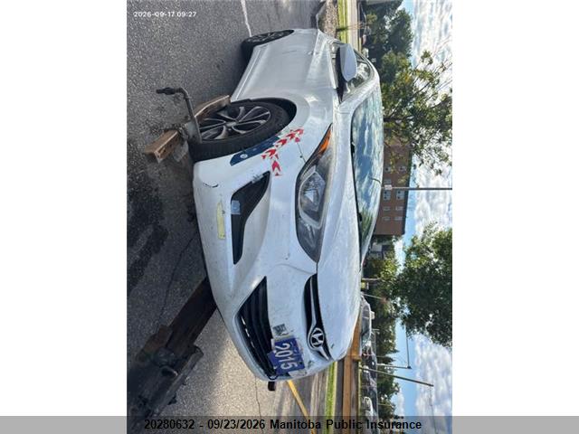 Hyundai ELANTRA SE 2015 5NPDH4AE5FH628644 Image 4