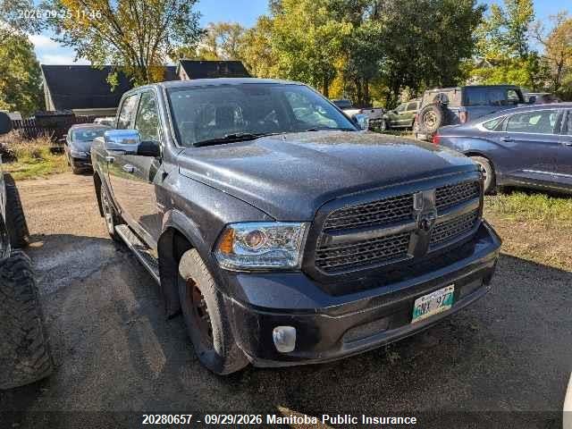 20280657 :رقم المزاد ، 1C6RR7NM4FS568774 vin ، 2015 Dodge Ram 1500 Laramie Crew Cab مزاد بيع