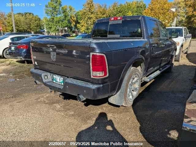 20280657 :رقم المزاد ، 1C6RR7NM4FS568774 vin ، 2015 Dodge Ram 1500 Laramie Crew Cab مزاد بيع