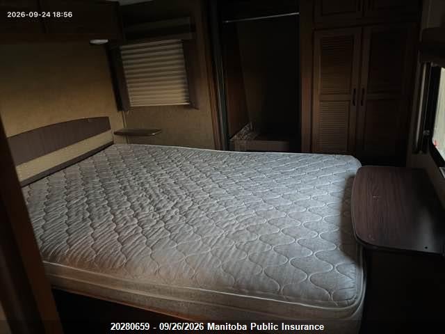 2015 Jayco Jayco მანქანა იყიდება აუქციონზე, vin: 1UJBJ0BT4F1T20227, აუქციონის ნომერი: 20280659
