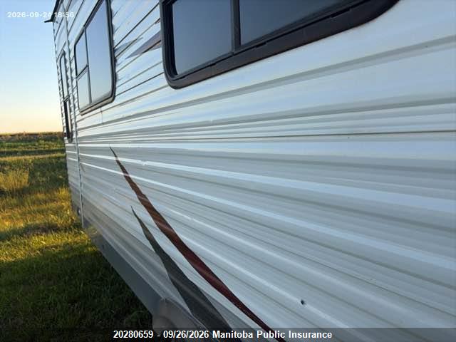 2015 Jayco Jayco მანქანა იყიდება აუქციონზე, vin: 1UJBJ0BT4F1T20227, აუქციონის ნომერი: 20280659
