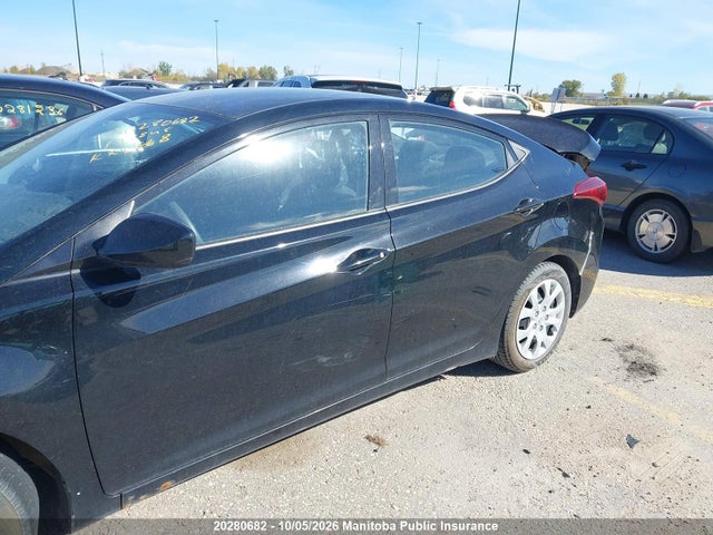Продаж на аукціоні авто 2015 Hyundai Elantra Gl, vin: 5NPDH4AE5FH578845, номер лоту: 20280682