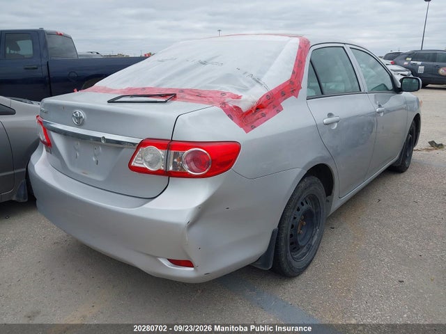 2011 Toyota Corolla Ce მანქანა იყიდება აუქციონზე, vin: 2T1BU4EE5BC599740, აუქციონის ნომერი: 20280702