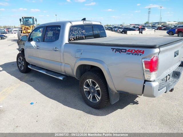 Aukcja sprzedaży 2017 Toyota Tacoma Double Cab V6, vin: 5TFDZ5BN4HX024981, numer aukcji: 20280733