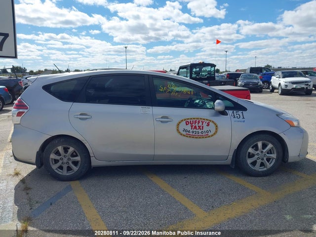 Aukcja sprzedaży 2015 Toyota Prius V, vin: JTDZN3EU4FJ035567, numer aukcji: 20280811