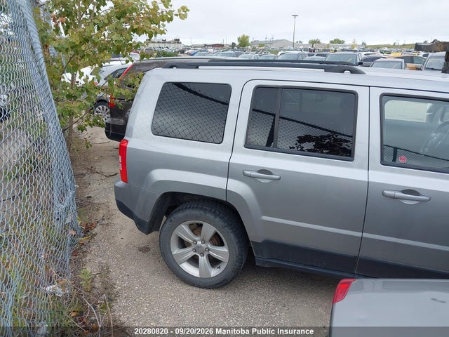 Jeep Patriot North 2015 1C4NJPAB5FD296971 Image 4