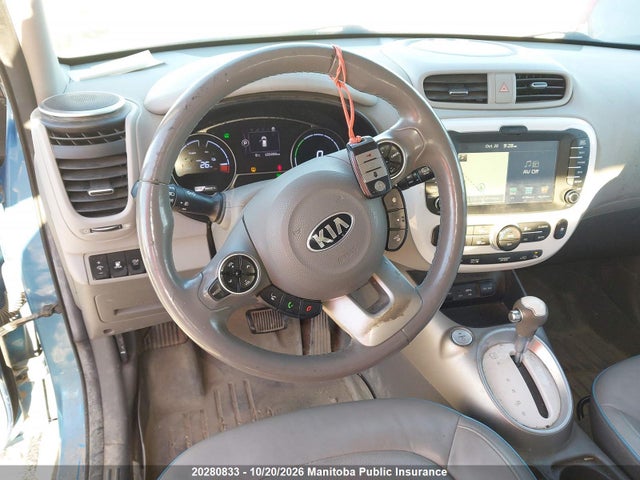 KIA SOUL EV 2016 KNDJX3AE4G7005375 Image 11