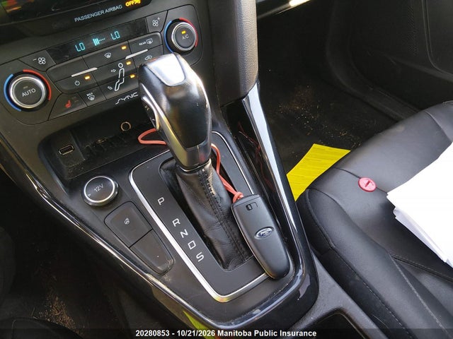 Ford Focus Titanium 2015 1FADP3J22FL258015 Image 11