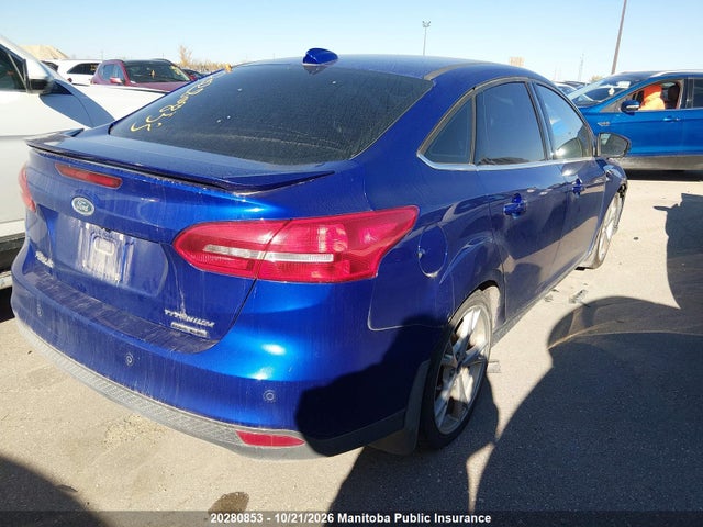 Ford Focus Titanium 2015 1FADP3J22FL258015 Image 4