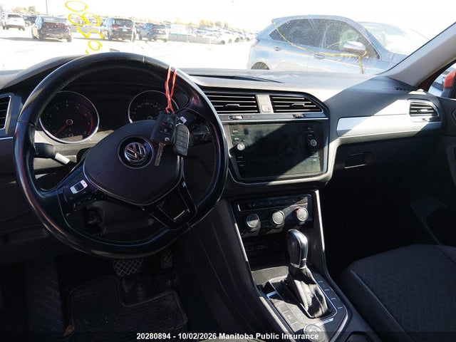 20280894 :رقم المزاد ، 3VV0B7AX8JM036968 vin ، 2018 Volkswagen Tiguan 2.0 Tsi مزاد بيع