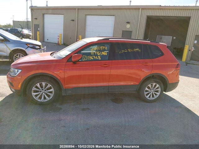 20280894 :رقم المزاد ، 3VV0B7AX8JM036968 vin ، 2018 Volkswagen Tiguan 2.0 Tsi مزاد بيع