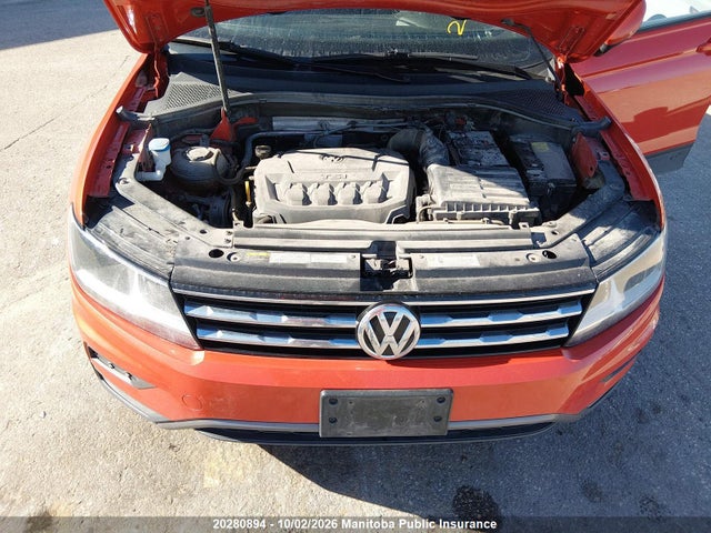 20280894 :رقم المزاد ، 3VV0B7AX8JM036968 vin ، 2018 Volkswagen Tiguan 2.0 Tsi مزاد بيع