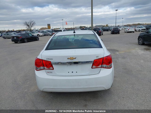 20280942 :رقم المزاد ، 1G1PC5SB7E7429015 vin ، 2014 Chevrolet Cruze Lt Turbo مزاد بيع